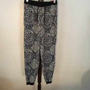 Topshop silk cuffed Jeanie pants size 6